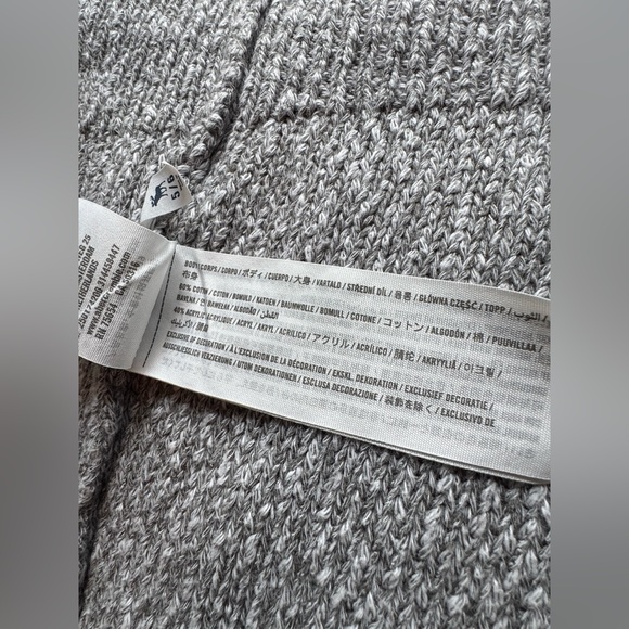 Abercrombie Kids gray Cable Knit Hooded Cardigan 5/6 - Picture 5 of 5